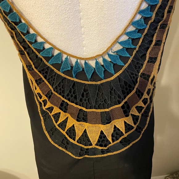 Dirty Ballerina embroidered shift dress backless - Picture 7 of 7